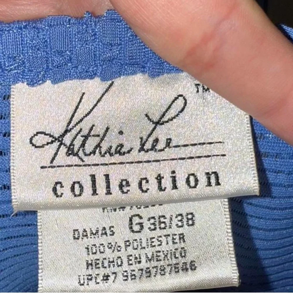 Kathie Lee Collection Blue Buttoned Short Sleeve Blouse-size Large. 12/14 - Picture 7 of 8